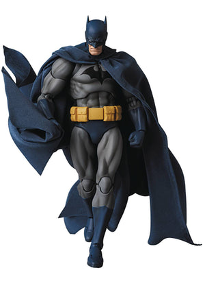 MAFEX - DC - BATMAN HUSH (JULY 2025)