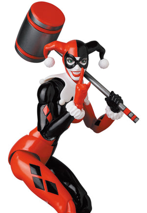 MAFEX - DC - BATMAN HUSH - HARLEY QUINN