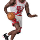 MAFEX - MICHAEL JORDAN CHICAGO BULLS HOME (SEPT 2025)