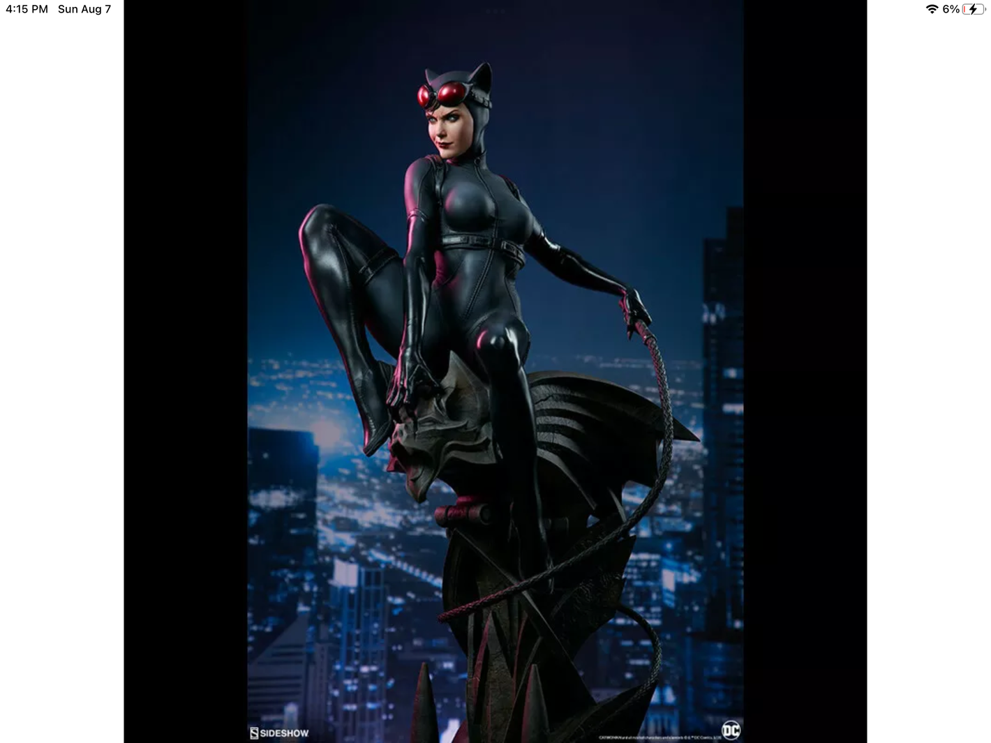 SIDESHOW COLLECTIBLES - PREMIUM FORMAT - CATWOMAN 1/4 STATUE