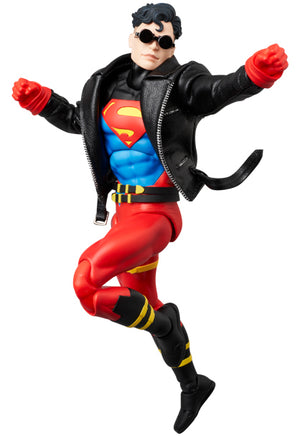 MAFEX - DC - RETURN OF SUPERMAN SUPERBOY (APR 25)